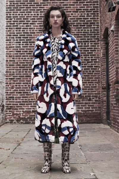 Look 33